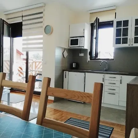 Reka 公寓 兹拉蒂博尔